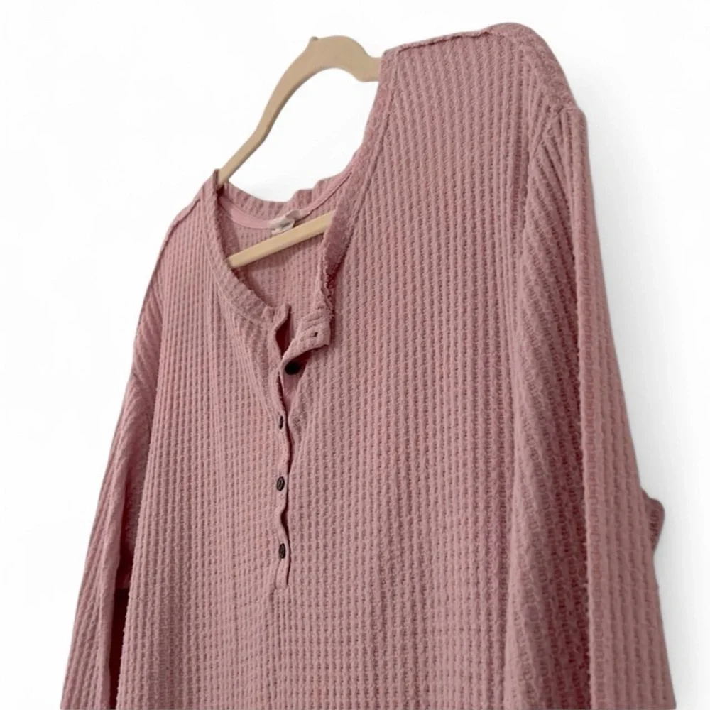 Caslon Waffle Knit Henley Top Pink 0X - Picture 6 of 11